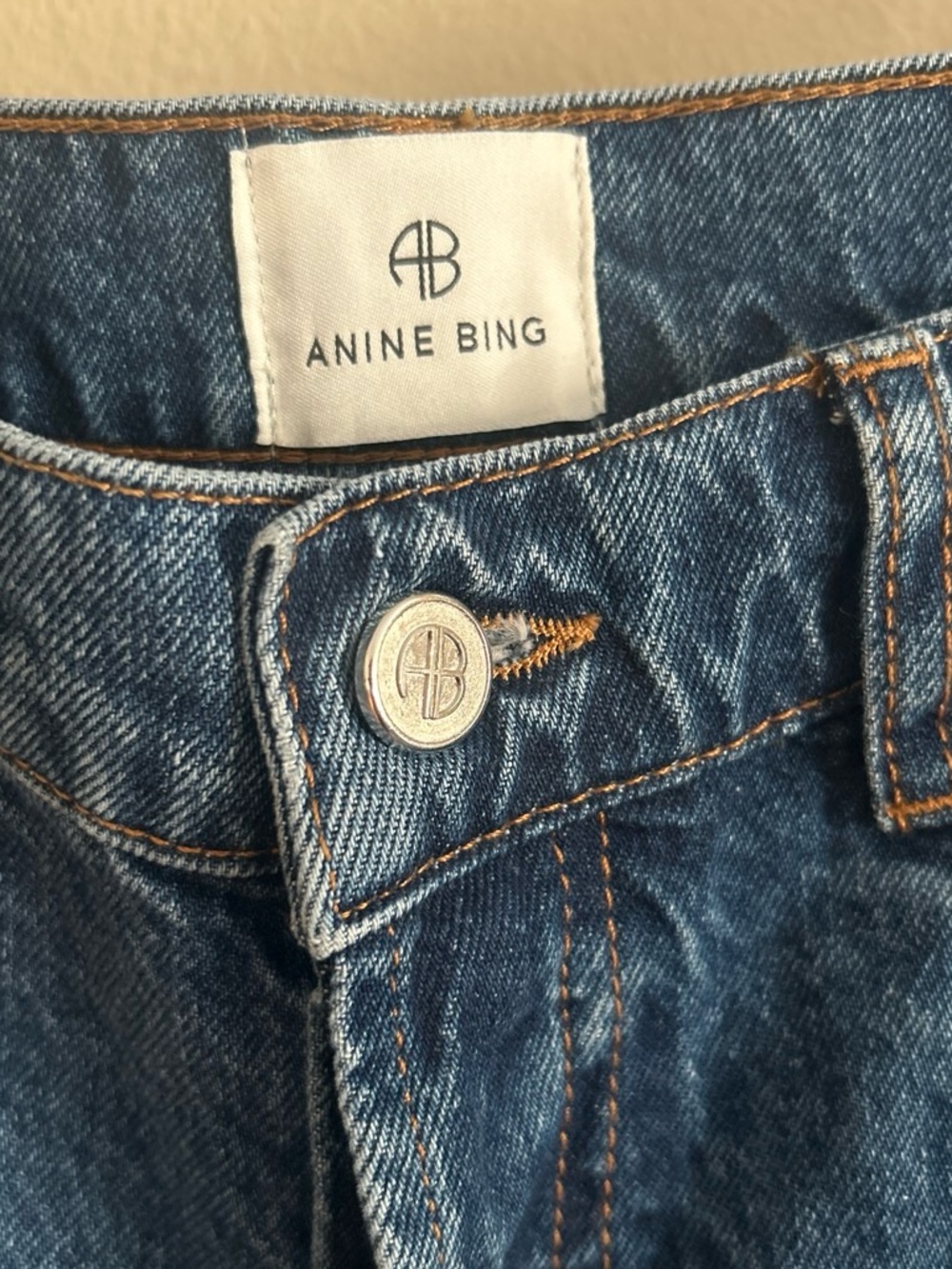 Kate High-Rise Slim Straight Denim Jeans in Clean Indigo - Picture 4 of 7